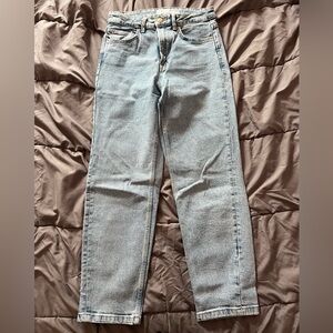 STRADIVARIUS MOM SLIM JEANS